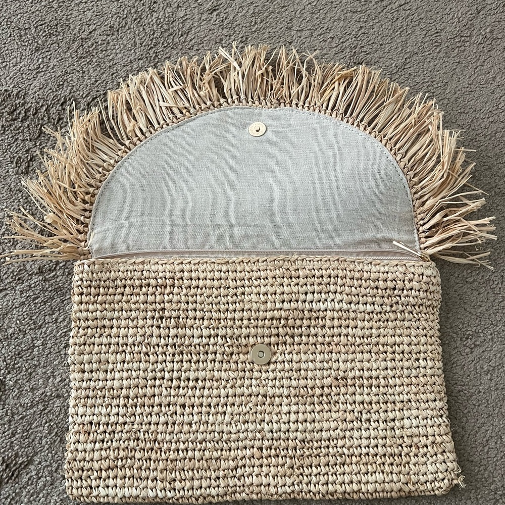 Bridal Clutch - Picture 2 of 3